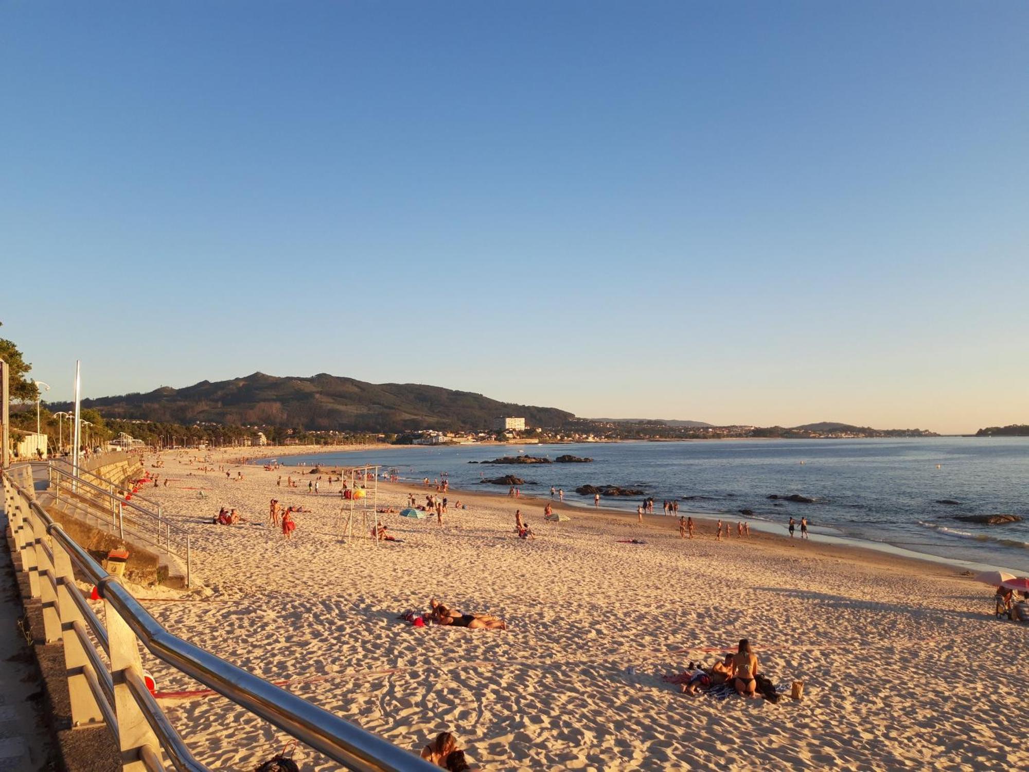 Atico En La Playa De Samil Apartment วิโก ภายนอก รูปภาพ